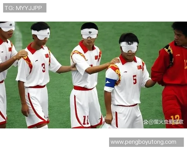 足球明星时尚造型大揭秘让你领略球场外的魅力风采