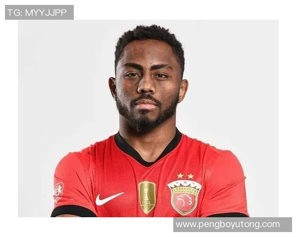 足球明星进球后捏鼻子的搞笑瞬间引发球迷热议与欢笑